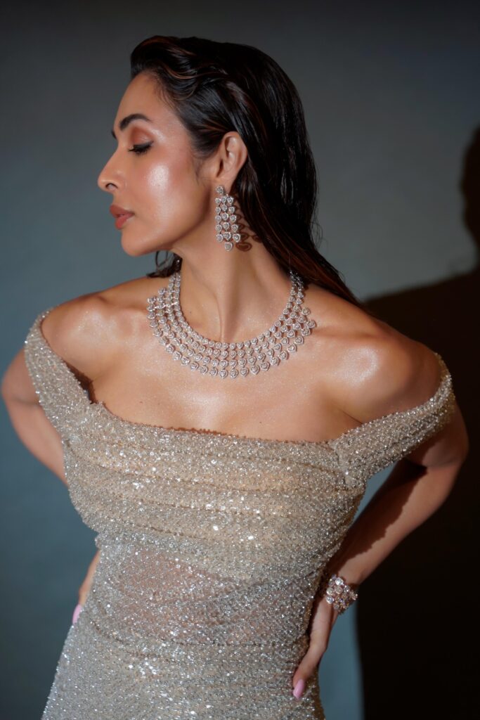 Malaika Arora Dazzles in Archana Kochhar's "Midnight Ebony" Collection at Delhi Fashion Show