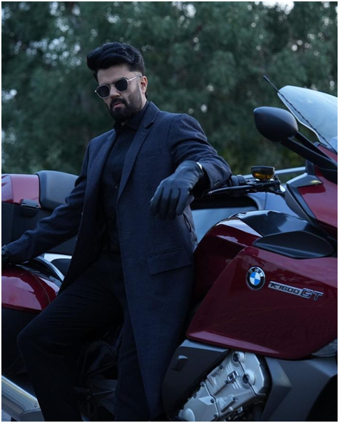 Voyage Eyewear – Retro Square Red Sunglasses